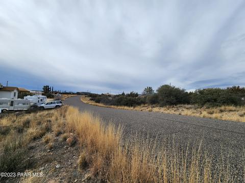 20565 E Antelope Rd, Mayer, AZ 86333 photo 6