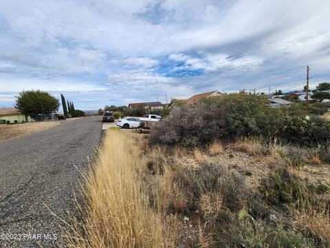 20565 E Antelope Rd, Mayer, AZ 86333 photo 4