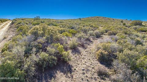 3535 E Soliel Down Rd, Mayer, AZ 86333 photo 5