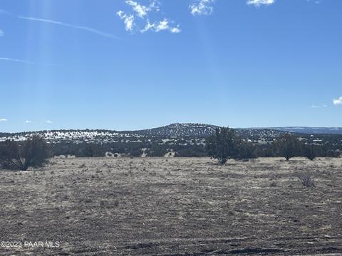 206 SW Couchman, Ash Fork, AZ 86320 photo 2