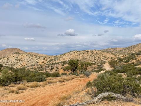 100 S Ac S New Water Wl, Kingman, AZ 86401