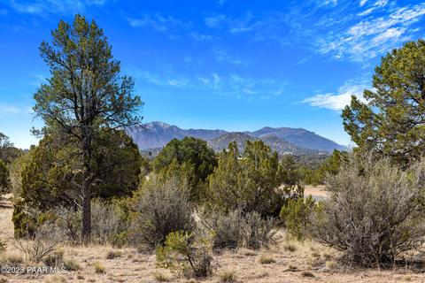 4745 W Sterling Ranch Rd, Prescott, AZ 86305