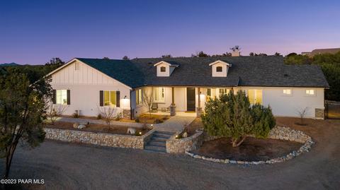 13215 N Iron Hawk Dr, Prescott, AZ 86305