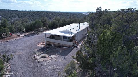 42225 N Honey Bear St, Seligman, AZ 86337