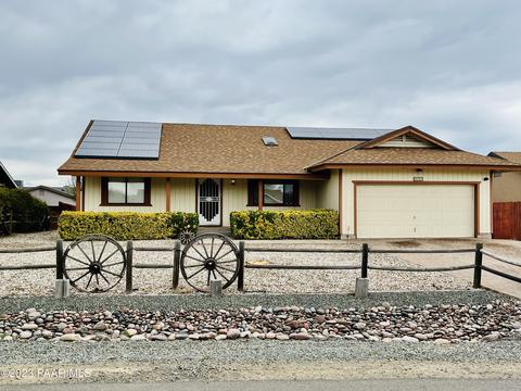 761 N Old Chisholm Trl, Dewey, AZ 86327