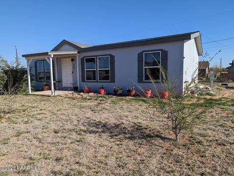 437 W Baja Rd, Paulden, AZ 86334
