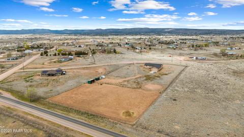 1475 W Saddle Rd, Paulden, AZ 86334 photo 25
