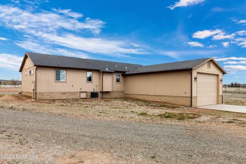 1475 W Saddle Rd, Paulden, AZ 86334 photo 2