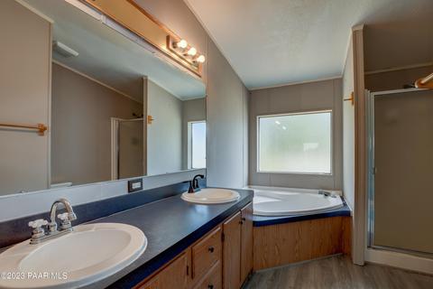 240 E Bramble Dr, Paulden, AZ 86334 photo 16