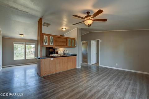 240 E Bramble Dr, Paulden, AZ 86334 photo 8