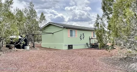 3659 Gerry Ln, Ash Fork, AZ 86320 photo 2