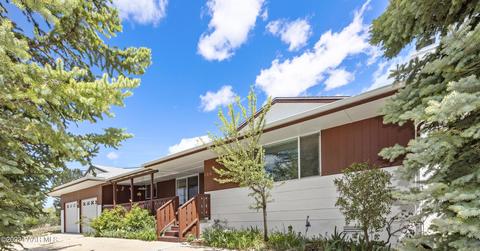 806 N Douglas Ave, Prescott, AZ 86301