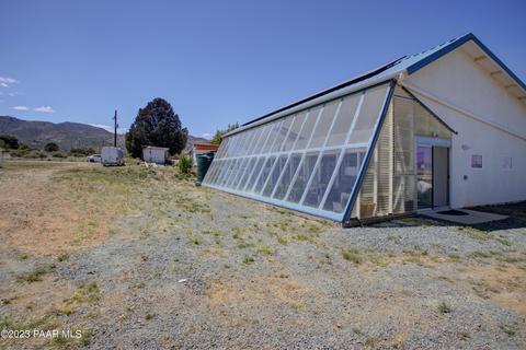 9690 E Shirley Ln, Dewey-humboldt, AZ 86327
