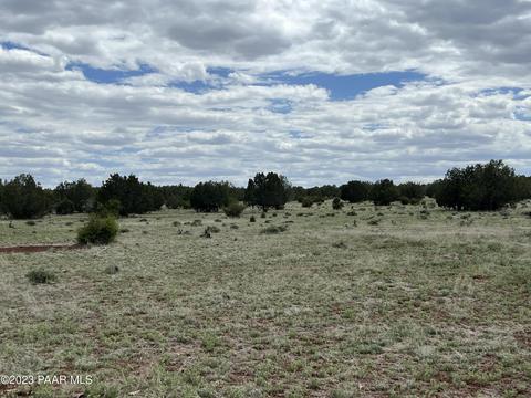 72 Bowling Ln # b, Ash Fork, AZ 86320 photo 3