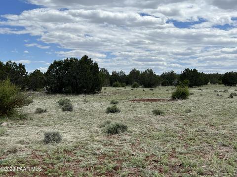 72 Bowling Ln # b, Ash Fork, AZ 86320 photo 2