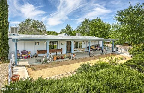 805 Road 3 S, Chino Valley, AZ 86323