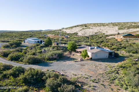 1125 S Orme Rd, Dewey, AZ 86327