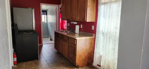 357 Maple Ave, Ash Fork, AZ 86320 photo 9