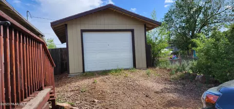 357 Maple Ave, Ash Fork, AZ 86320 photo 2