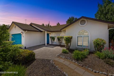 355 Peregrine Ln, Prescott, AZ 86301