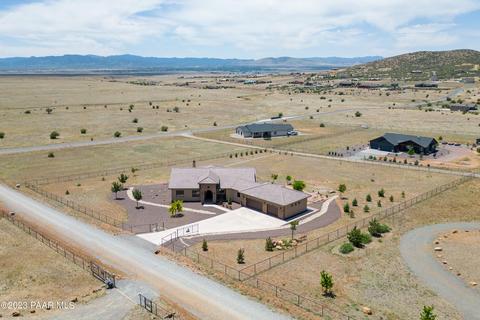 9090 N Concho St, Prescott Valley, AZ 86315