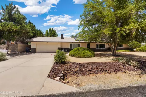 918 N Hopi Trl, Dewey-humboldt, AZ 86327