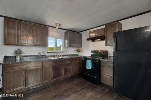 4009 N Double A Ranch Rd, Ash Fork, AZ 86320 photo 7