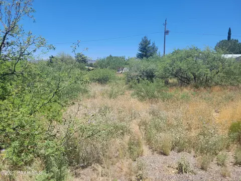 16533 S White Rock Ln, Mayer, AZ 86333