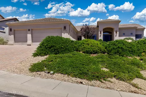 2112 Lakewood Dr, Prescott, AZ 86301