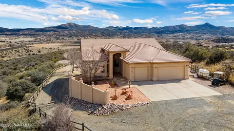 1501 S Dewey Rd, Dewey-humboldt, AZ 86327