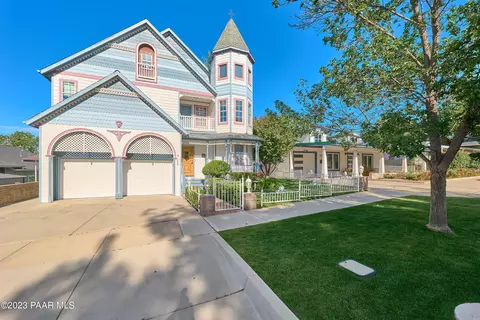 233 S Mount Vernon Ave, Prescott, AZ 86301