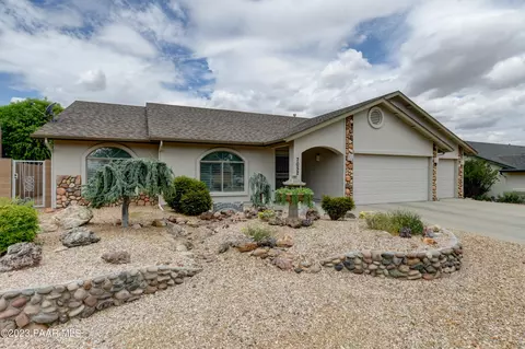 7052 N Pinnacle Pass Dr, Prescott Valley, AZ 86315