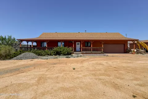 676 S Orme Rd, Dewey-humboldt, AZ 86327