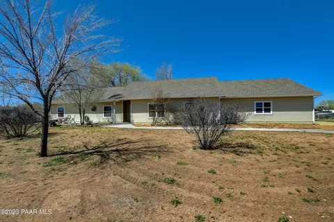 220 S Heidi Ln, Chino Valley, AZ 86323