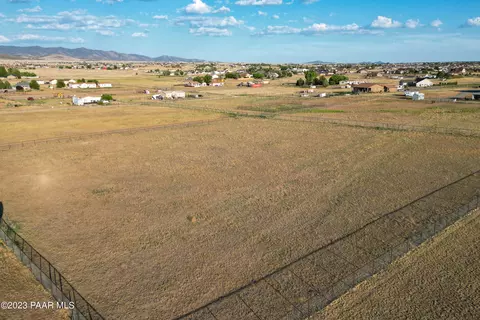 7400 E Trottin Down Rd, Prescott Valley, AZ 86315