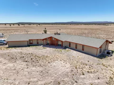 6627 W Antelope Run Rd, Ash Fork, AZ 86320 photo 10