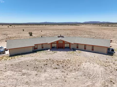 6627 W Antelope Run Rd, Ash Fork, AZ 86320 photo 11