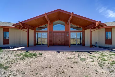 6627 W Antelope Run Rd, Ash Fork, AZ 86320