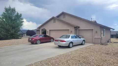 964 Aubrey Ln, Chino Valley, AZ 86323