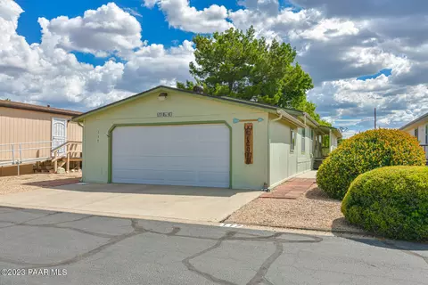 705 N Blue Spruce Dr, Dewey-humboldt, AZ 86327