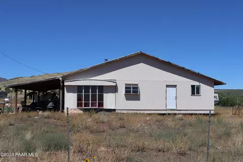 10621 W Break Away Ln, Ash Fork, AZ 86320