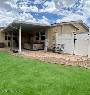 17055 Leprechaun Rd, Dewey-humboldt, AZ 86327