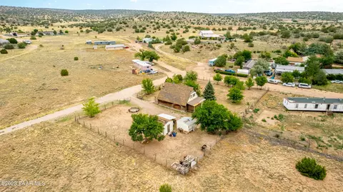 415 E Robin Rd, Paulden, AZ 86334 photo 27