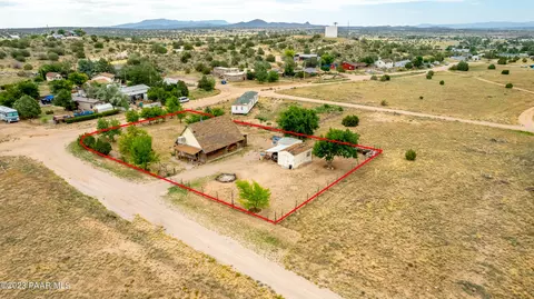415 E Robin Rd, Paulden, AZ 86334 photo 23