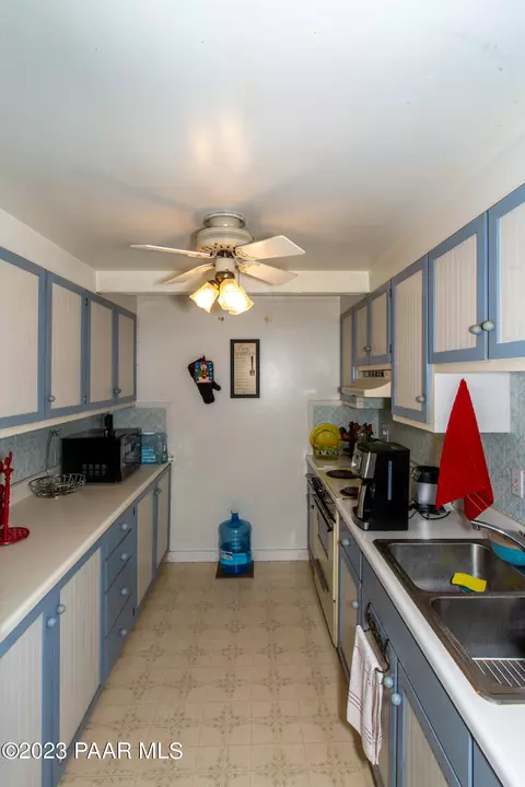 415 E Robin Rd, Paulden, AZ 86334 photo 10
