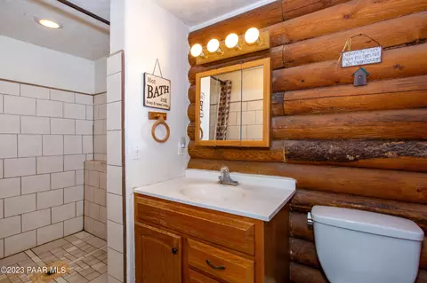 415 E Robin Rd, Paulden, AZ 86334 photo 12