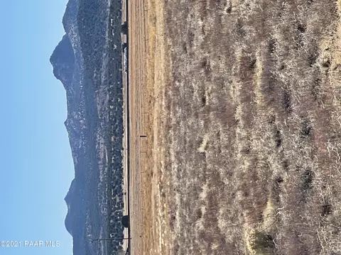 24400 N Big Springs Ranch Rd, Paulden, AZ 86334