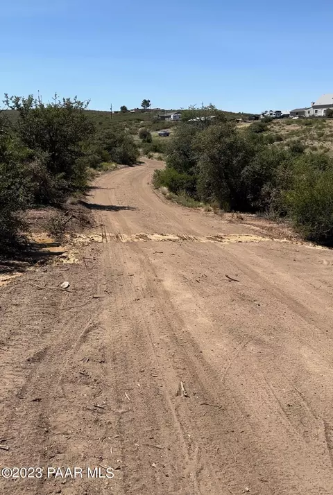 11695 E Serenity Heights Dr, Dewey-humboldt, AZ 86327