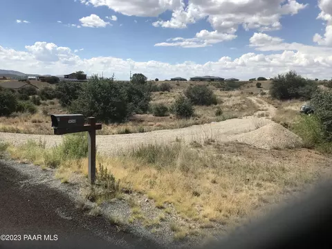 14240 E Meadow Rd, Dewey-humboldt, AZ 86327