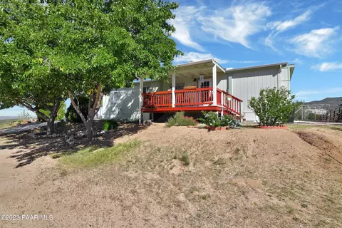 9425 S Steven Trl, Kirkland, AZ 86332